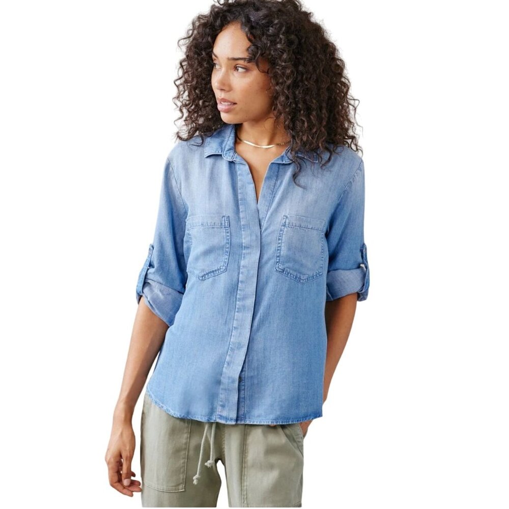 Bella Dahl Split Back Button Down - Medium Ombre Wash NWT - L